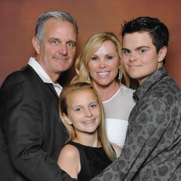 Meet your Posher, Carolyn - Picture 1 of 1